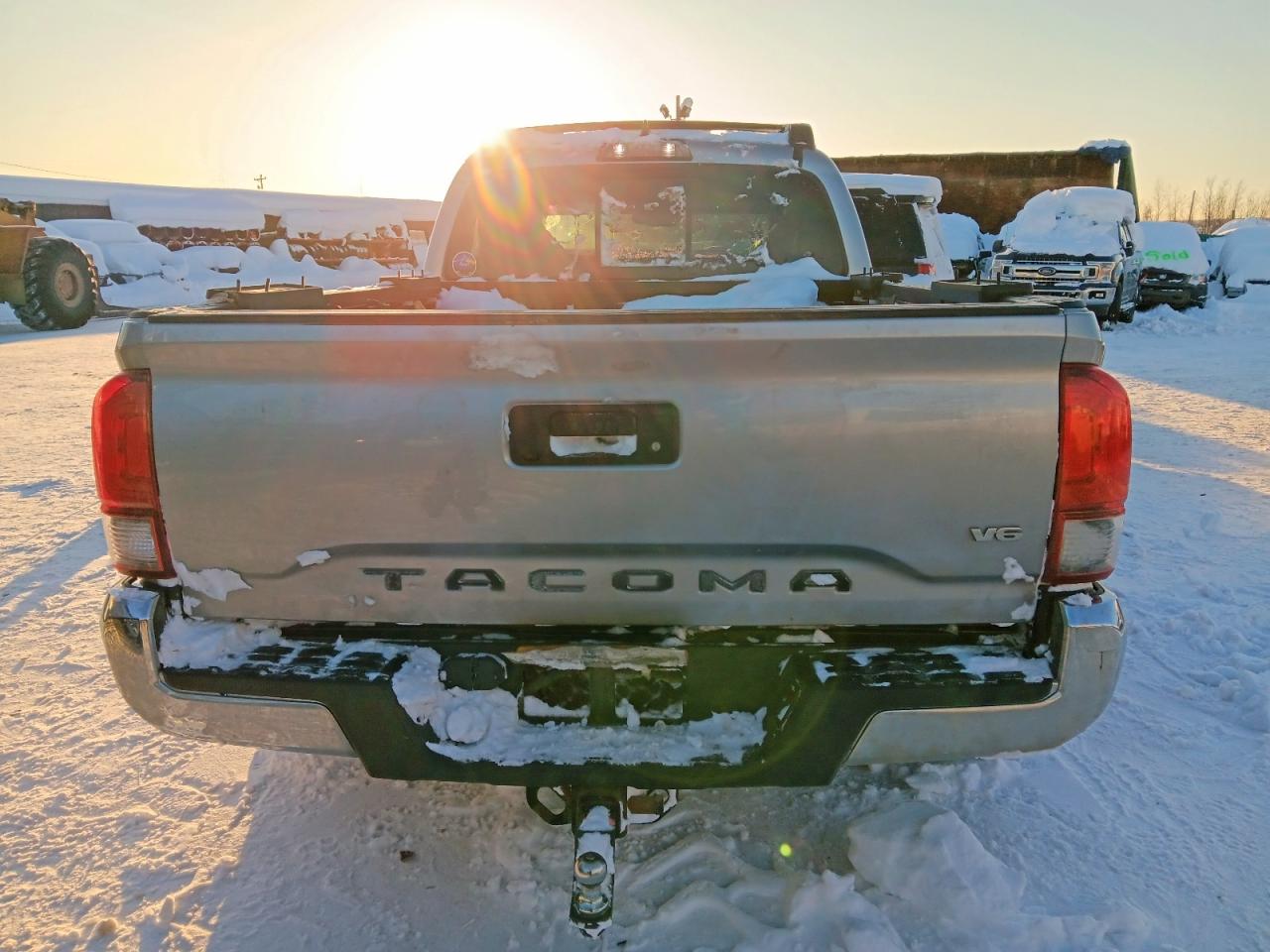 2019 TOYOTA TACOMA TRD OFF-ROAD photo 16