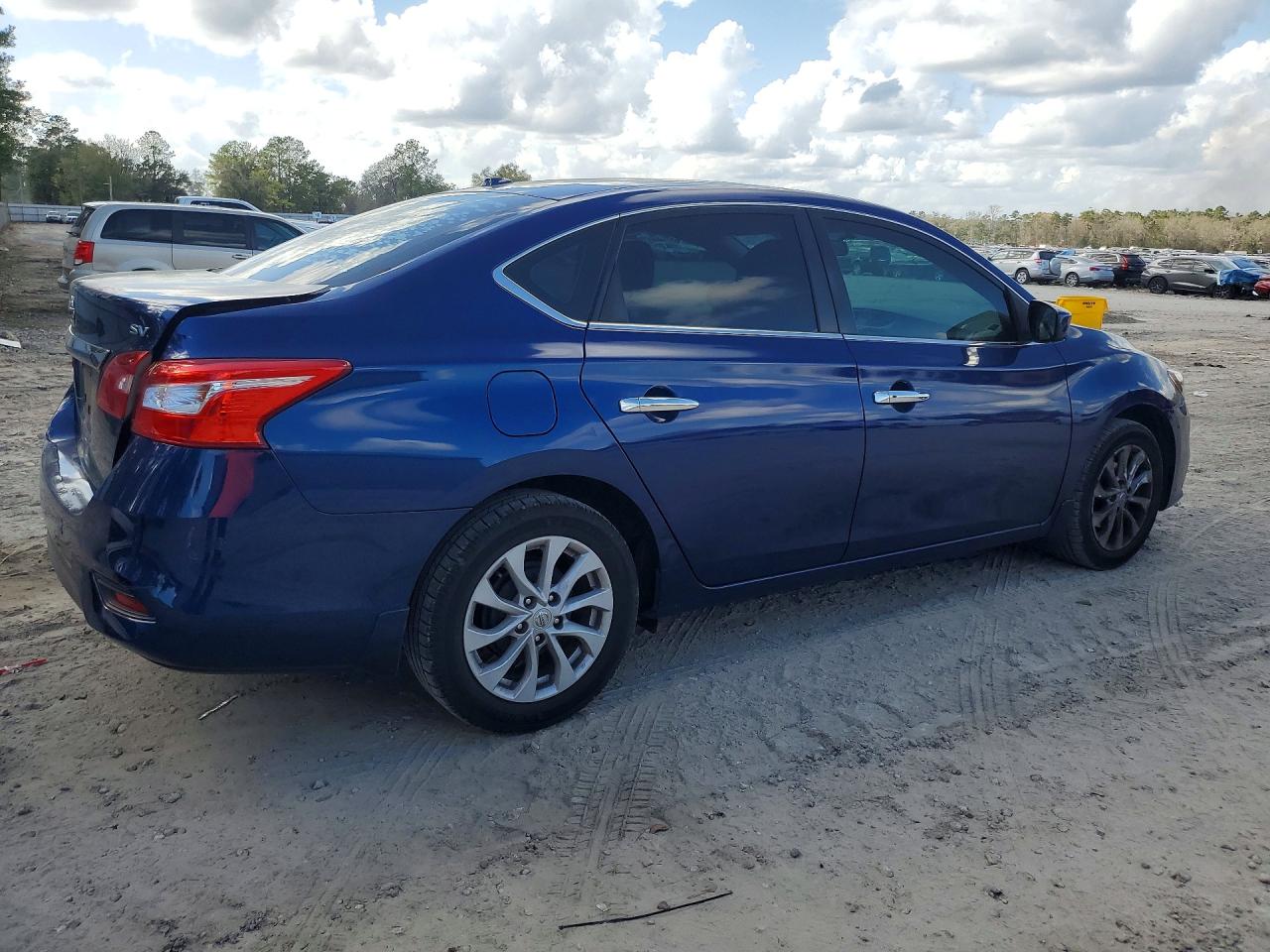 2018 NISSAN SENTRA SV photo 7