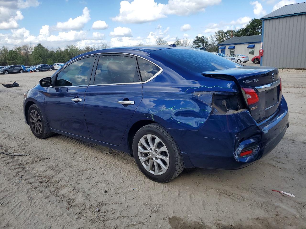 2018 NISSAN SENTRA SV photo 4
