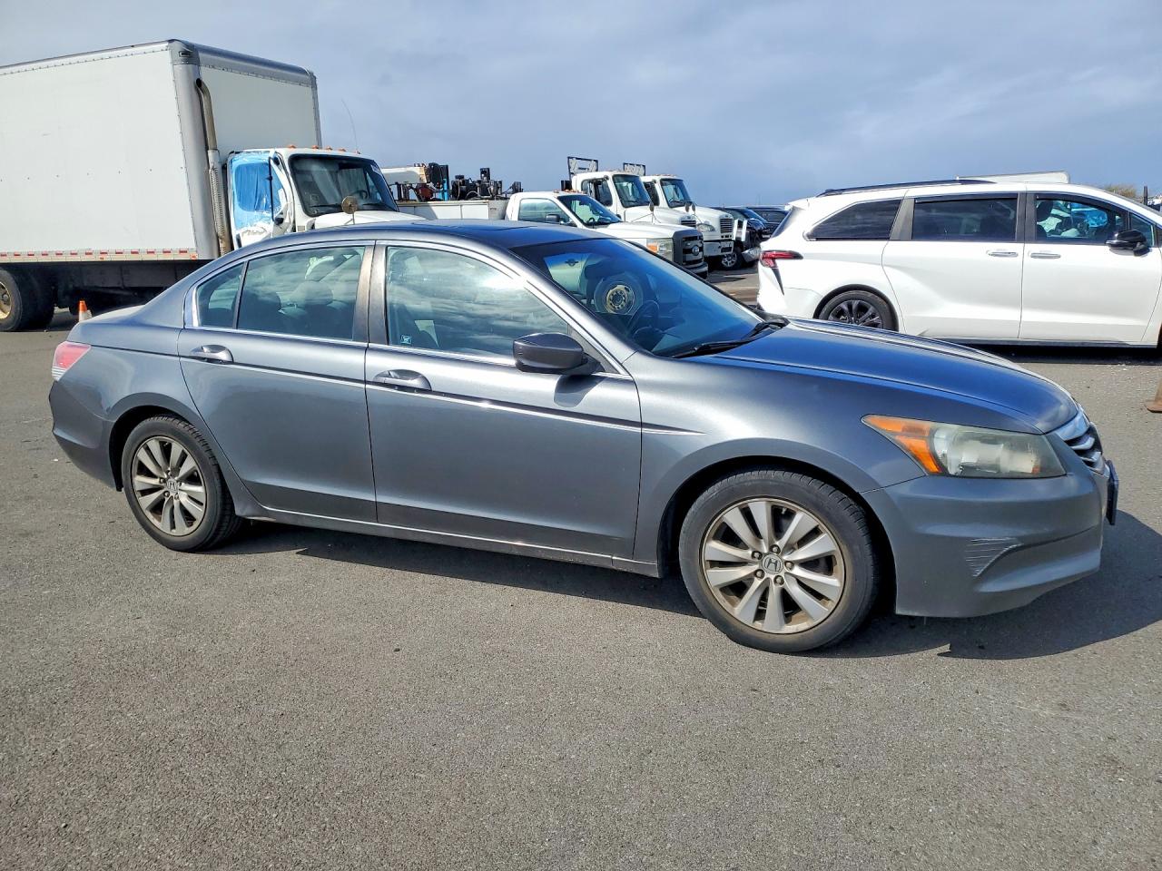 2011 HONDA ACCORD EX photo 7