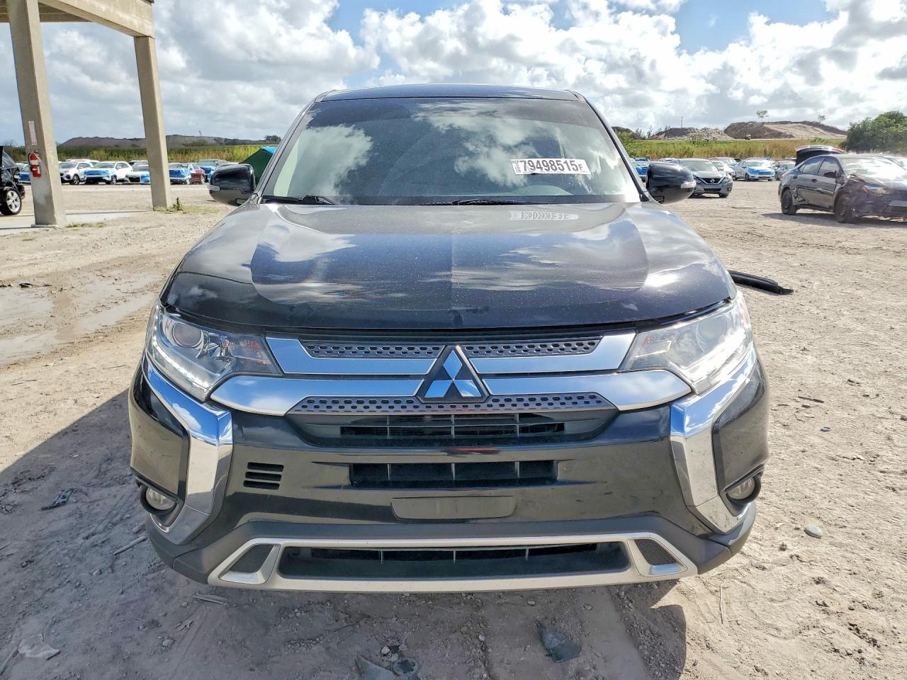 2019 MITSUBISHI OUTLANDER SE photo 9