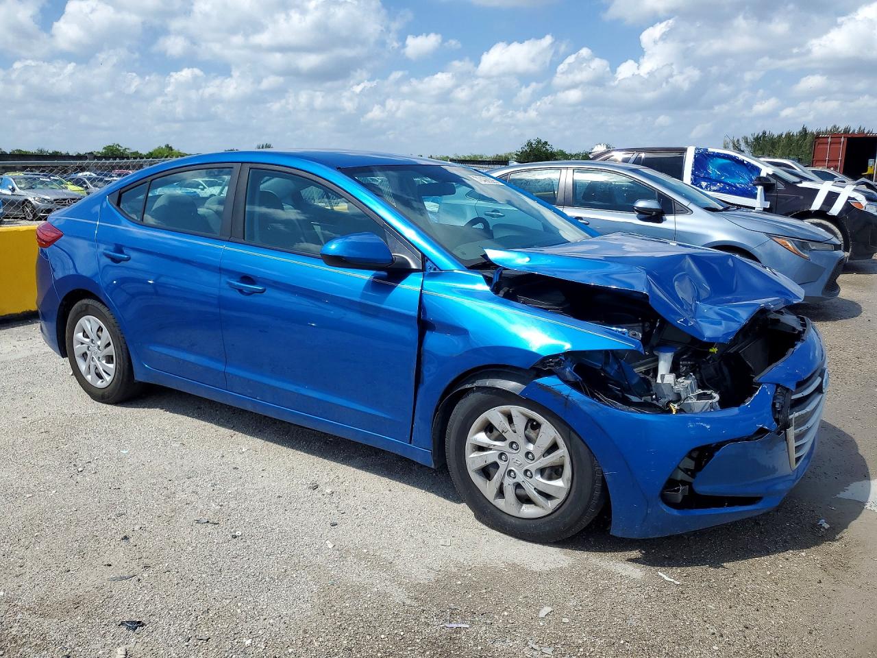 2018 HYUNDAI ELANTRA SE photo 7