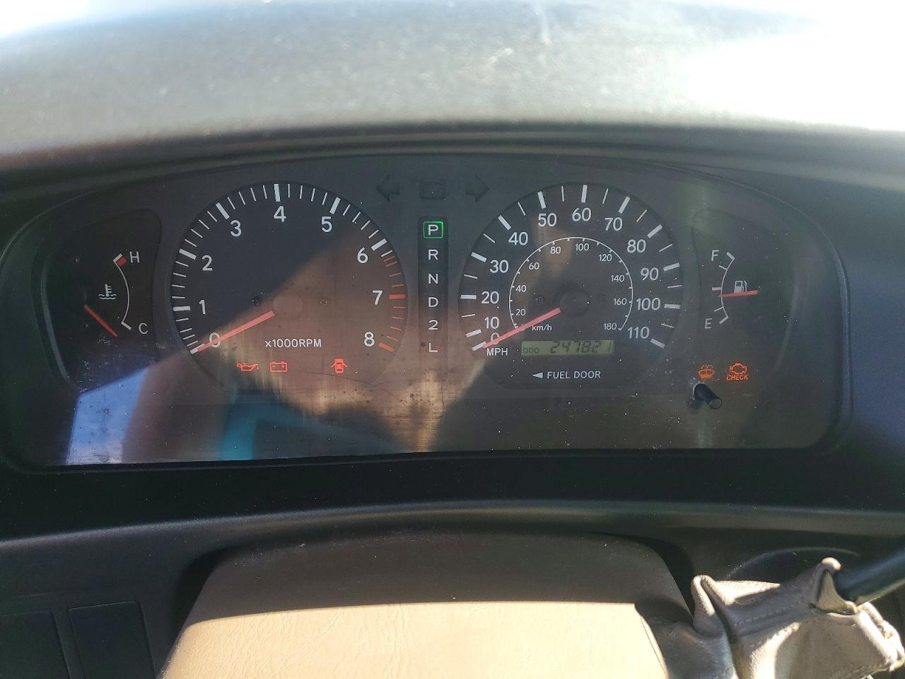 2000 TOYOTA SIENNA LE photo 25