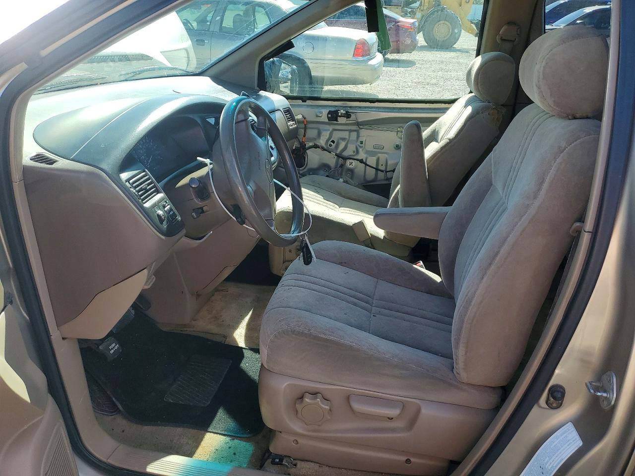 2000 TOYOTA SIENNA LE photo 19