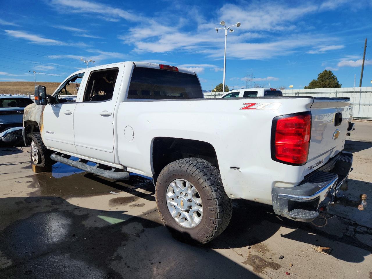 2018 CHEVROLET SILVERADO K2500 HEAVY DUTY LT photo 2
