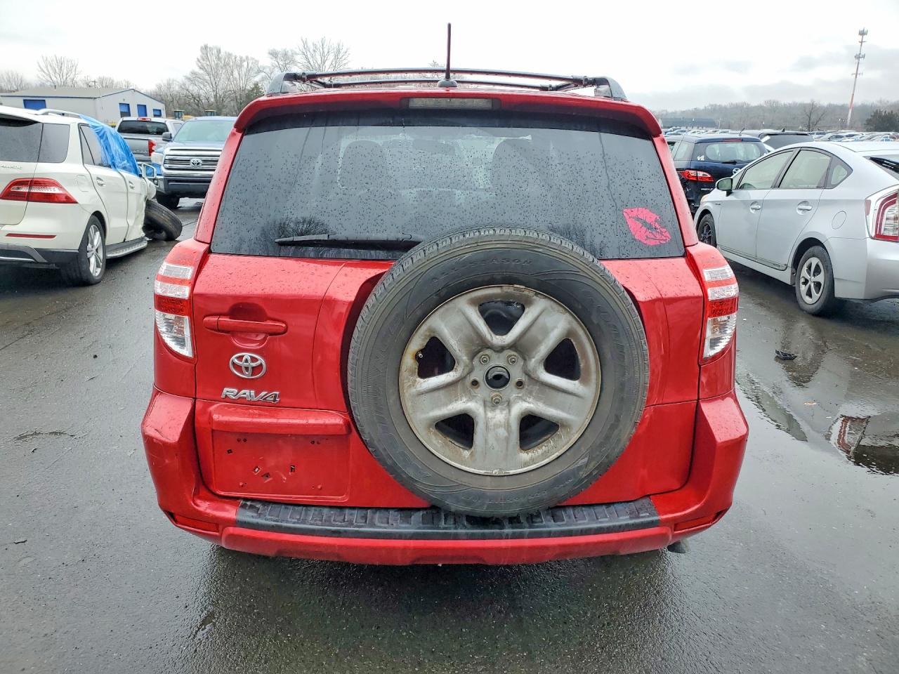 2011 TOYOTA RAV4 BASE photo 11