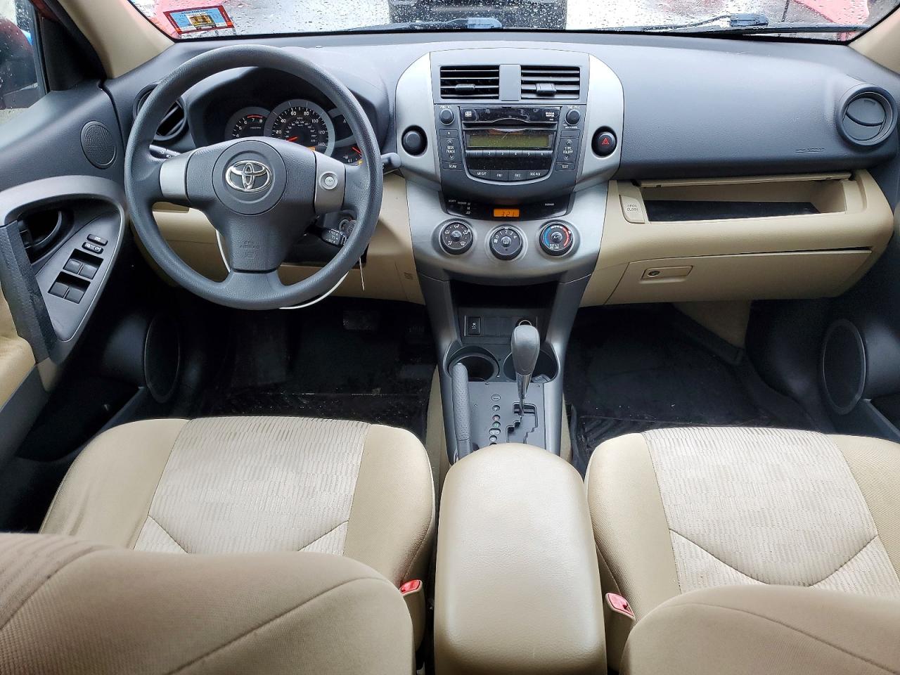 2011 TOYOTA RAV4 BASE photo 15
