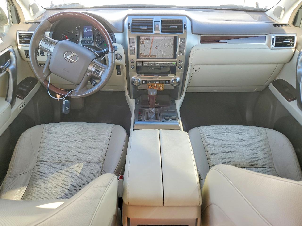 2018 LEXUS GX photo 15