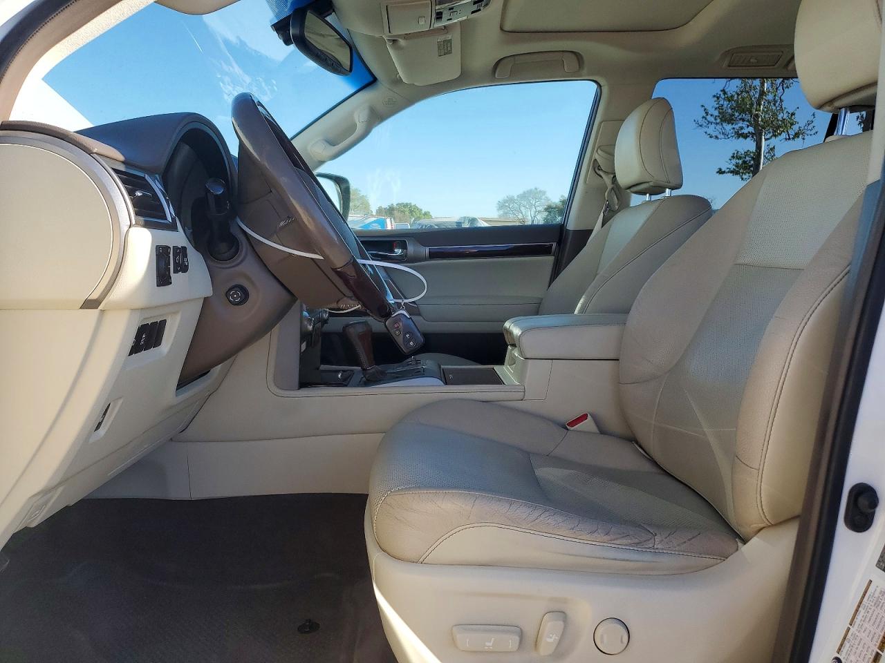 2018 LEXUS GX photo 13
