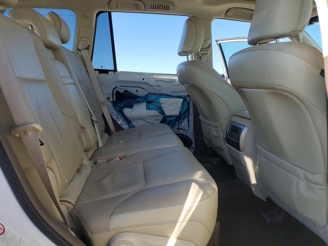 2018 LEXUS GX photo 21