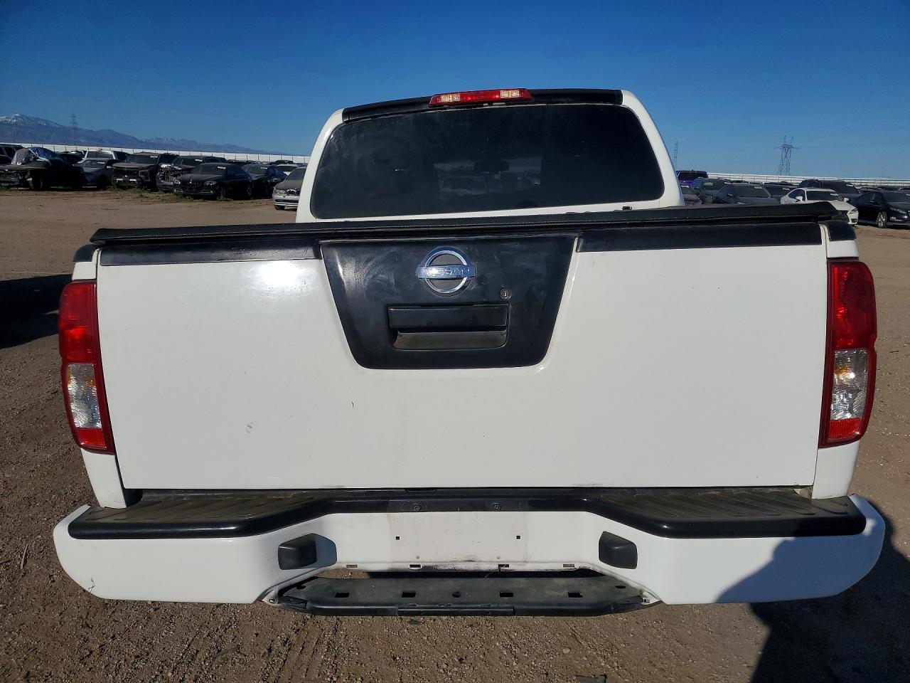 2006 NISSAN FRONTIER SE photo 11