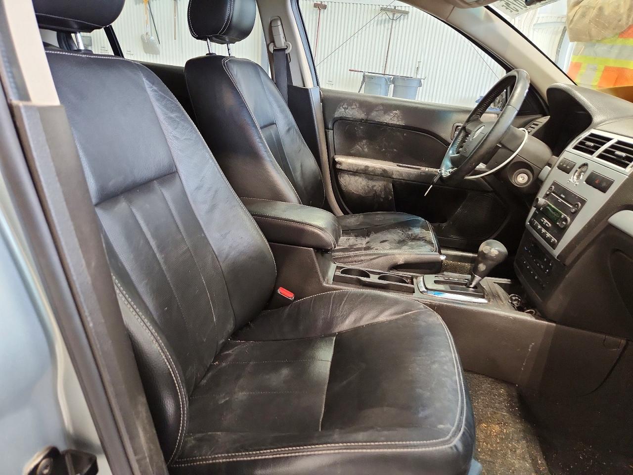 2006 MERCURY MILAN photo 13