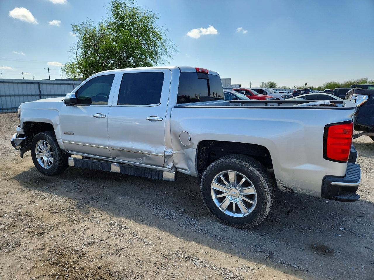 2014 CHEVROLET SILVERADO K1500 HIGH COUNTRY photo 2