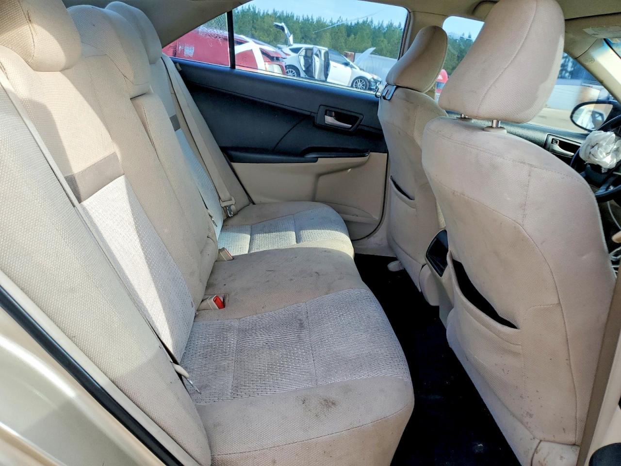 2012 TOYOTA CAMRY photo 19