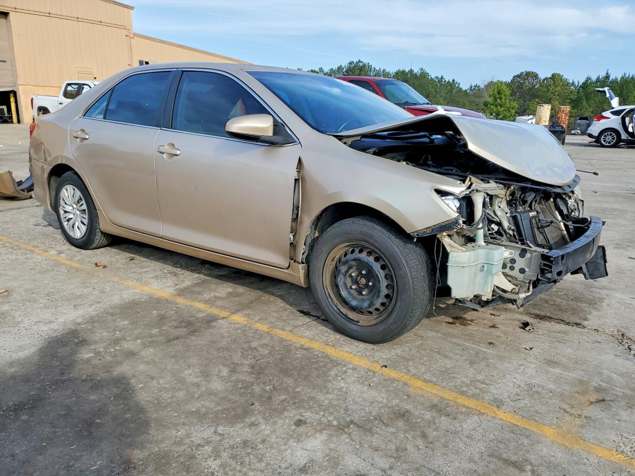 2012 TOYOTA CAMRY photo 7