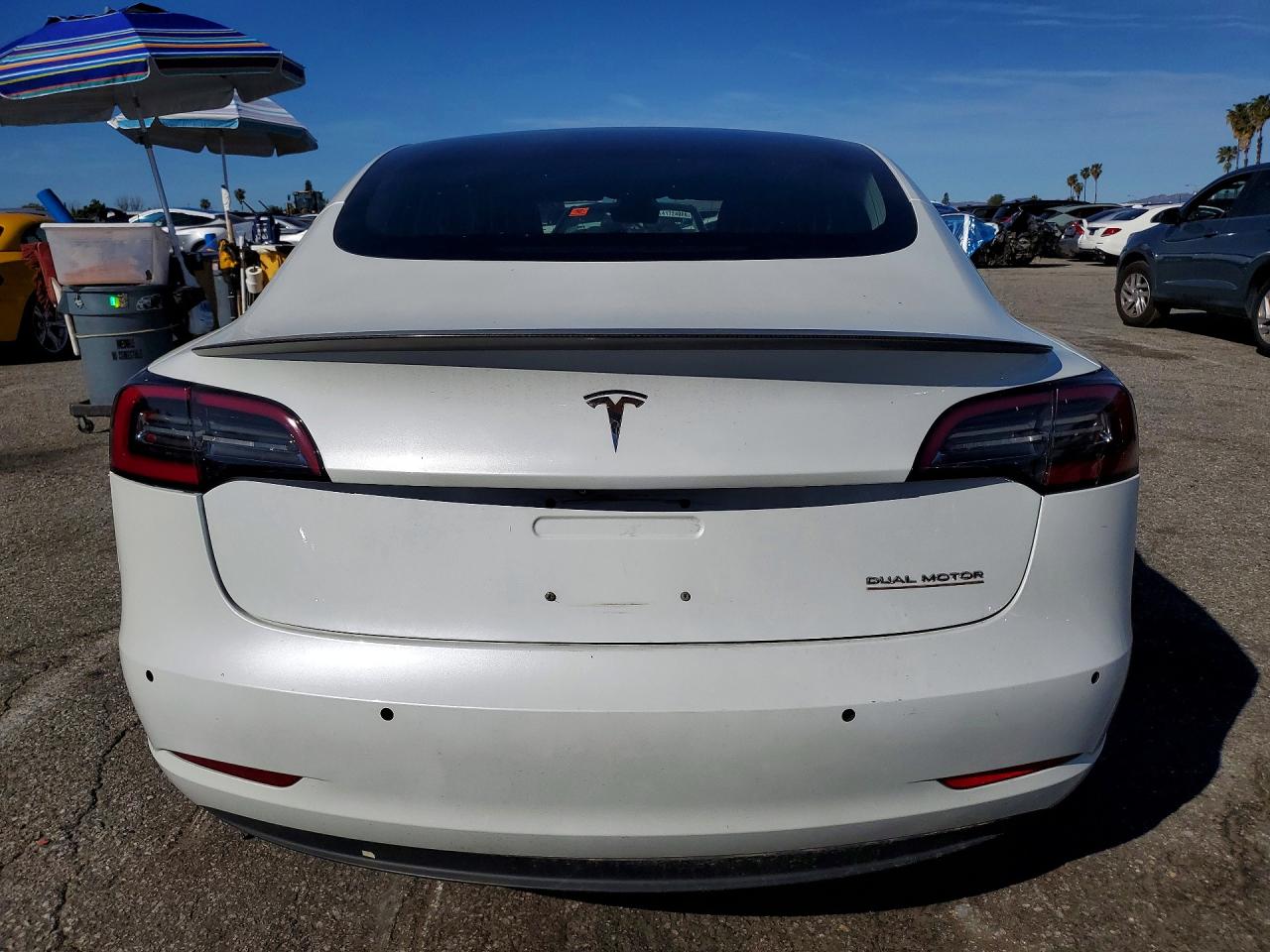 2018 TESLA MODEL 3 photo 16