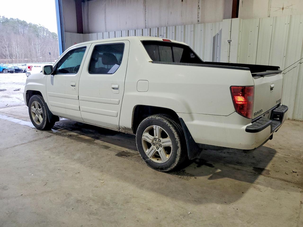 2010 HONDA RIDGELINE RTL photo 3