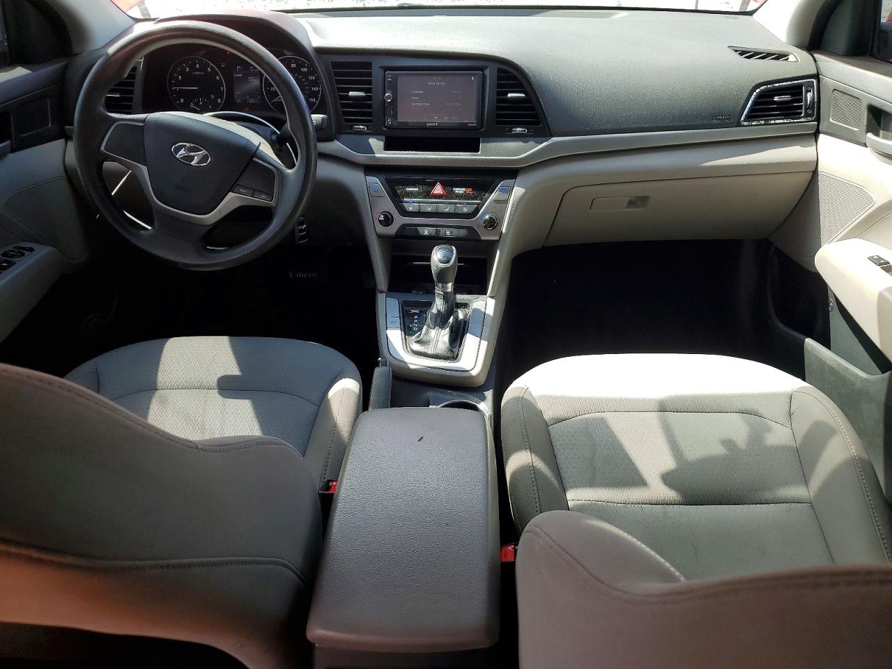 2017 HYUNDAI ELANTRA SE photo 15