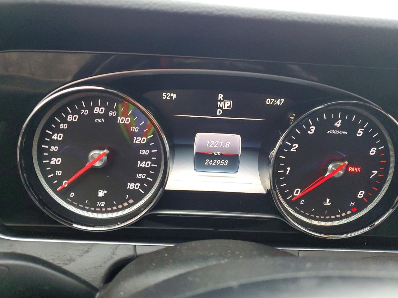 2017 MERCEDES-BENZ E 300 4MATIC photo 17