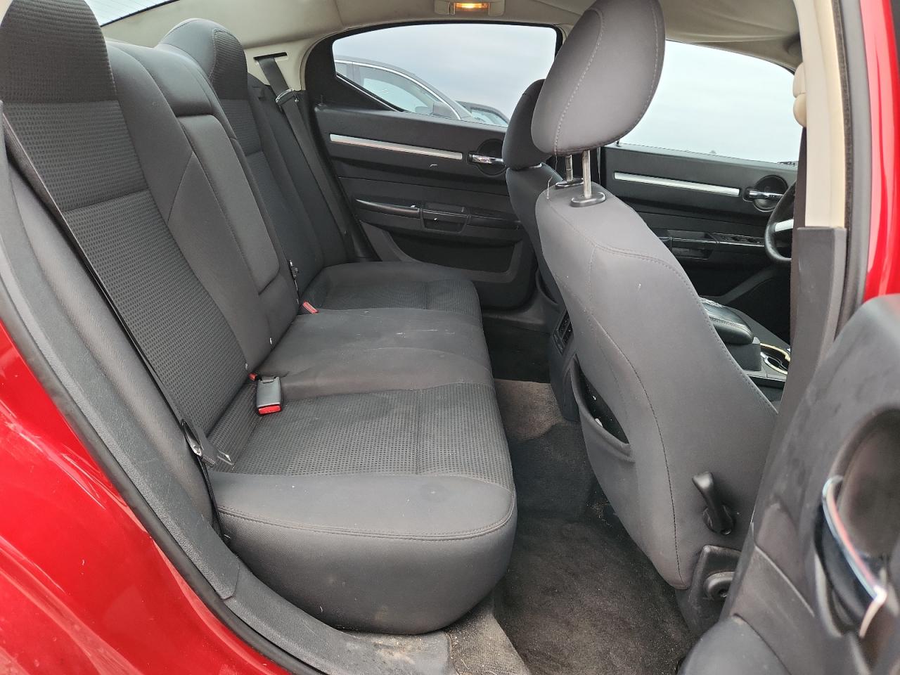 2010 DODGE CHARGER SXT photo 19