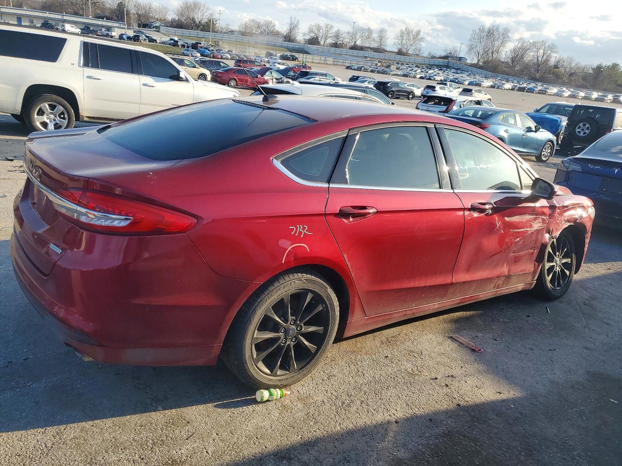 2017 FORD FUSION SE photo 5