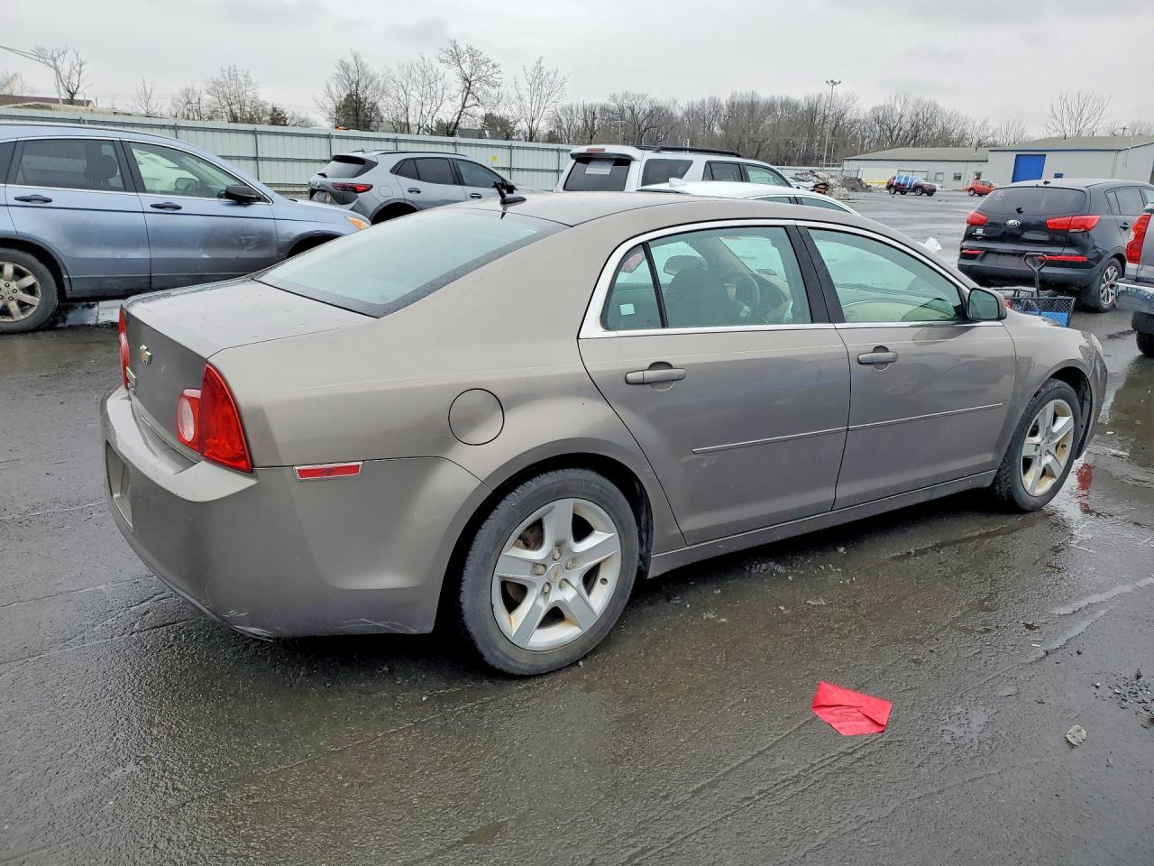 2011 CHEVROLET MALIBU LS photo 3