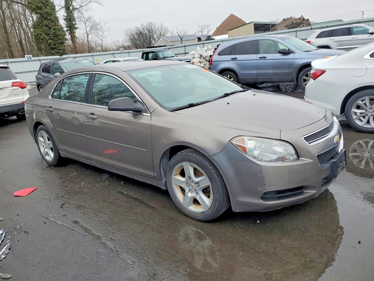 2011 CHEVROLET MALIBU LS photo 4