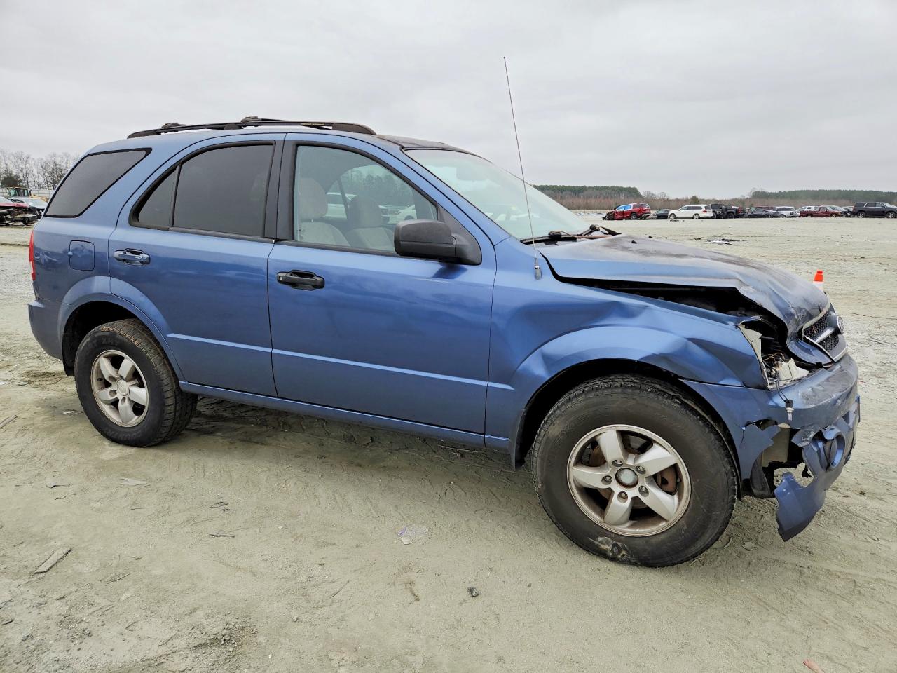 2006 KIA SORENTO photo 4