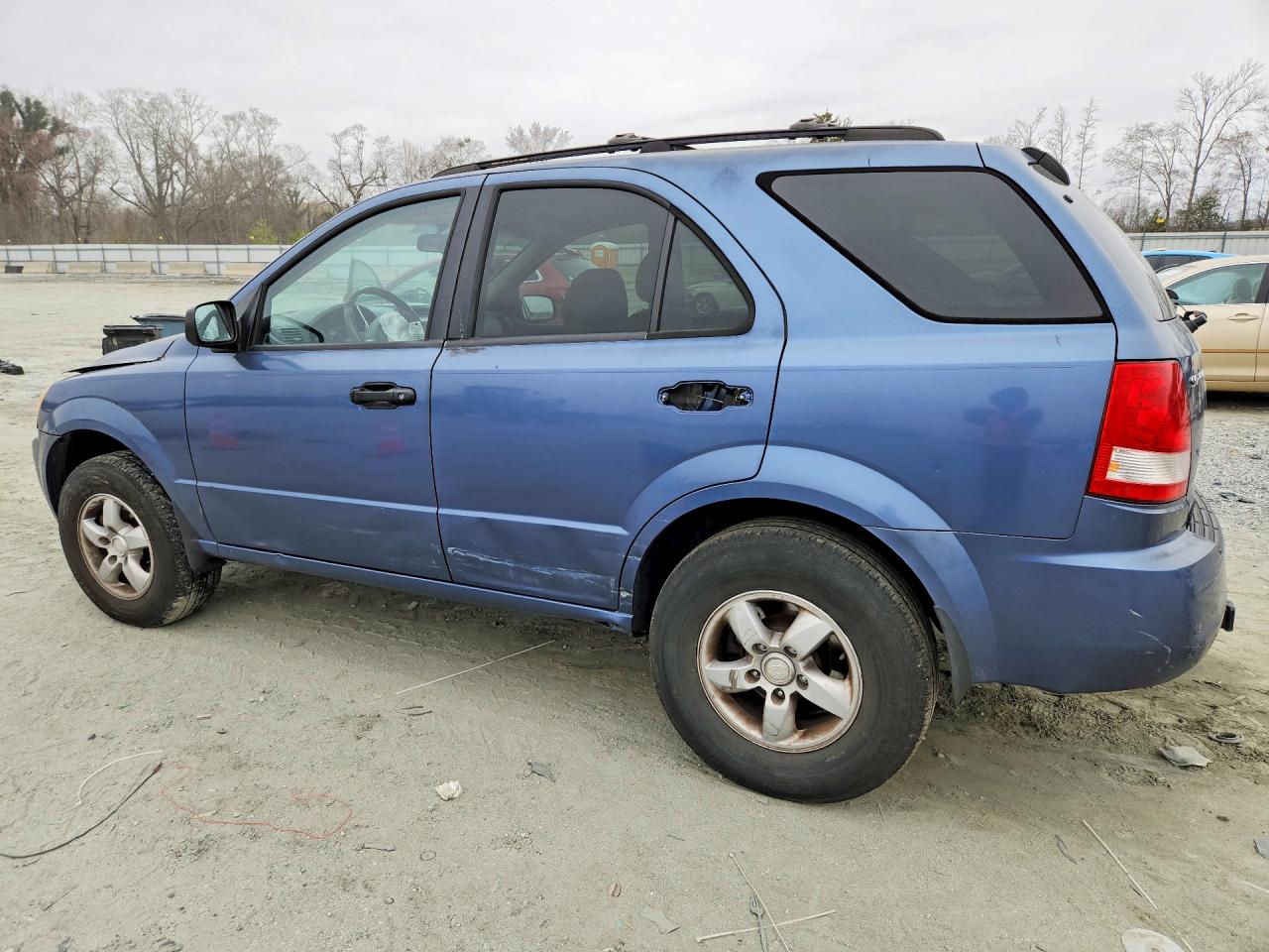 2006 KIA SORENTO photo 2