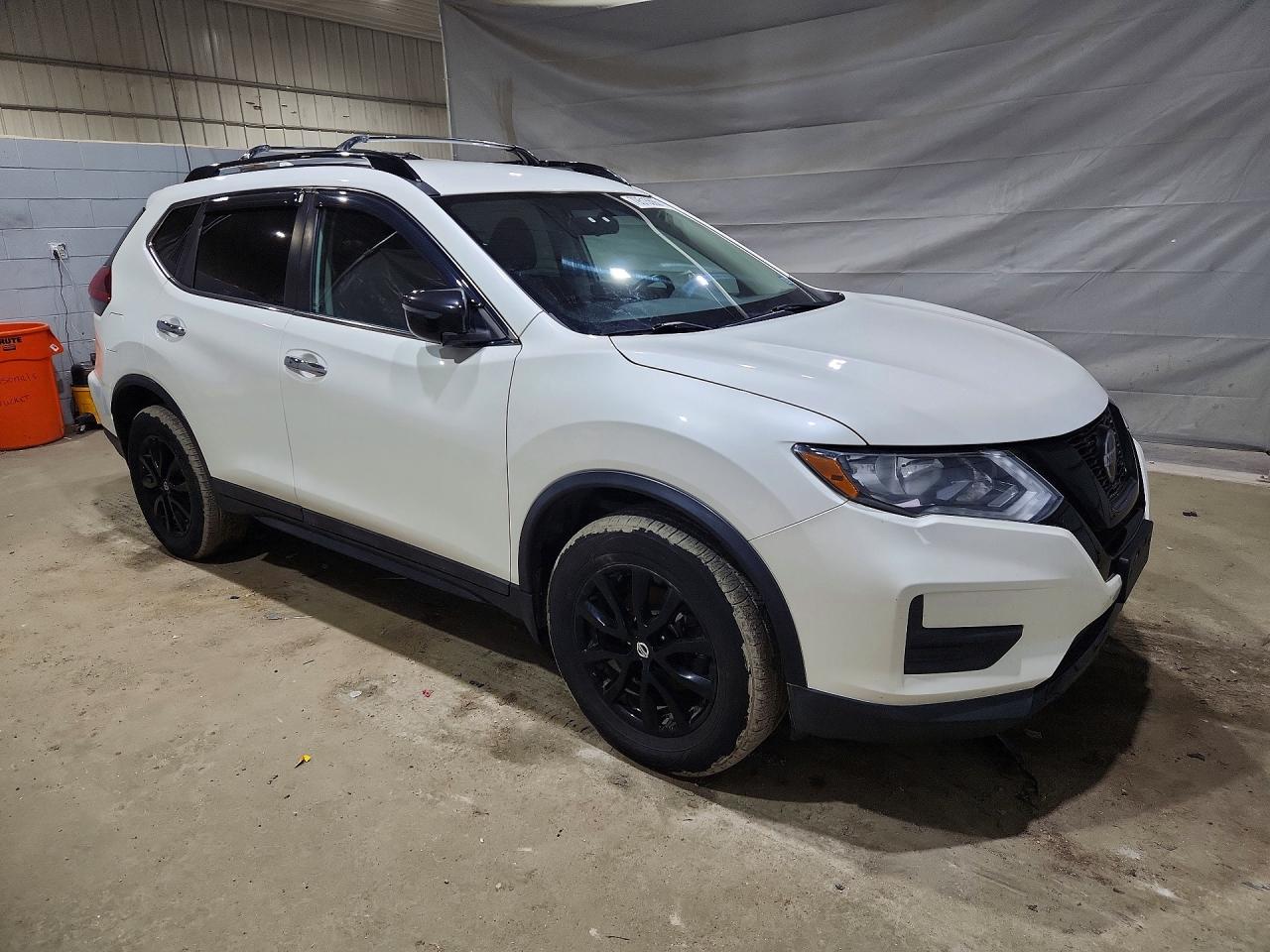 2018 NISSAN ROGUE SV photo 10