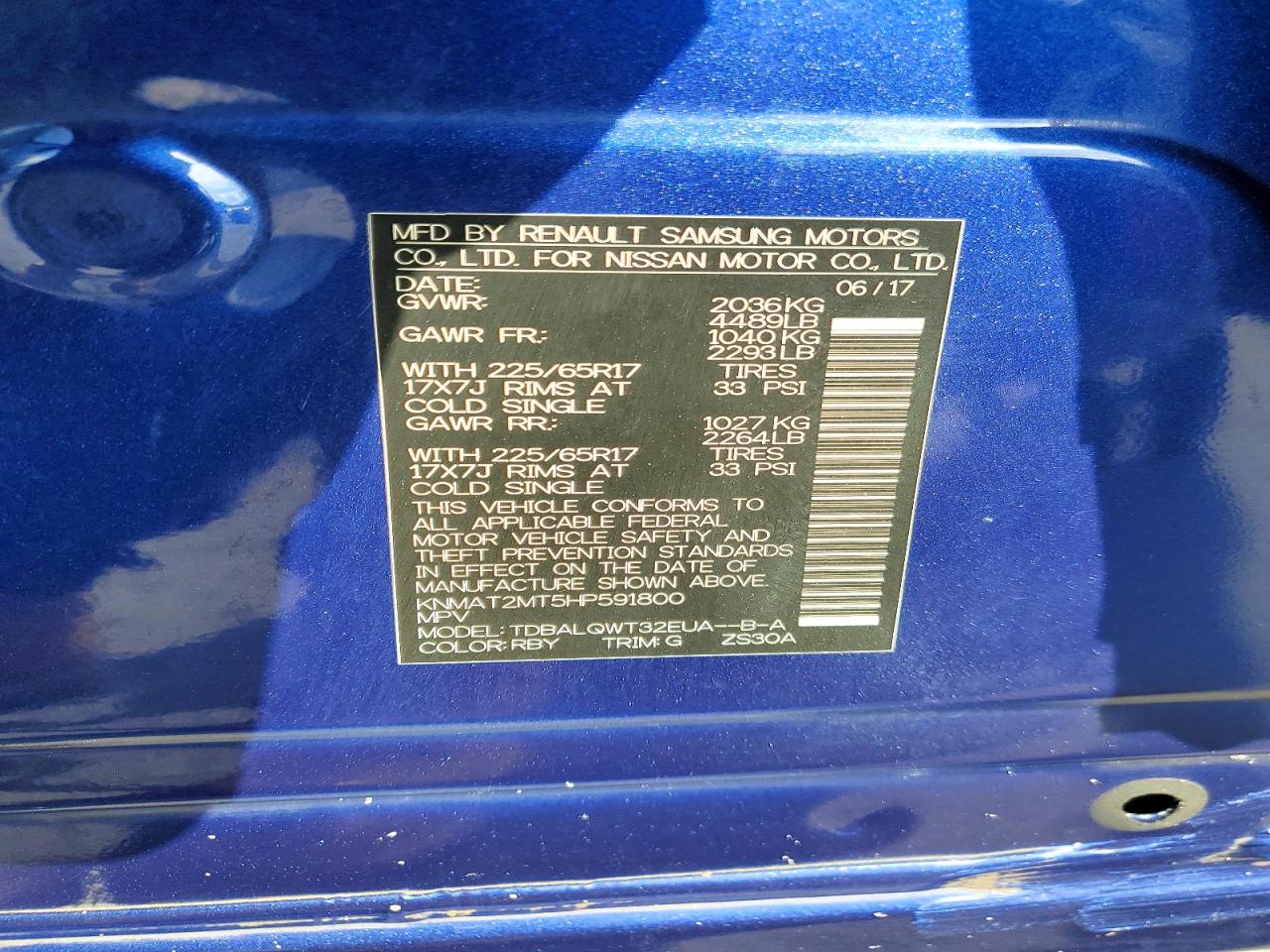 2017 NISSAN ROGUE SV photo 37