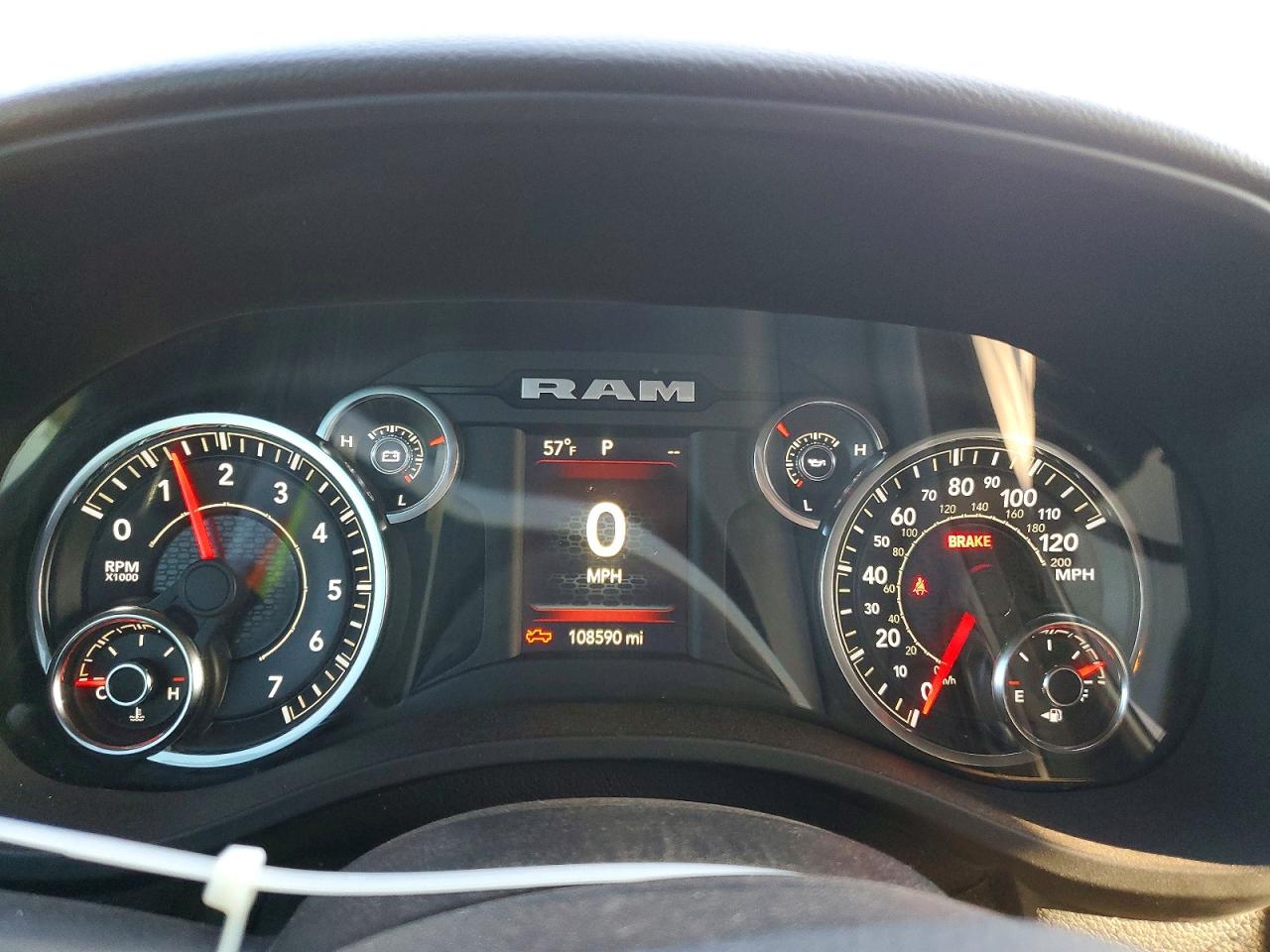 2021 RAM 1500 BIG HORN photo 9