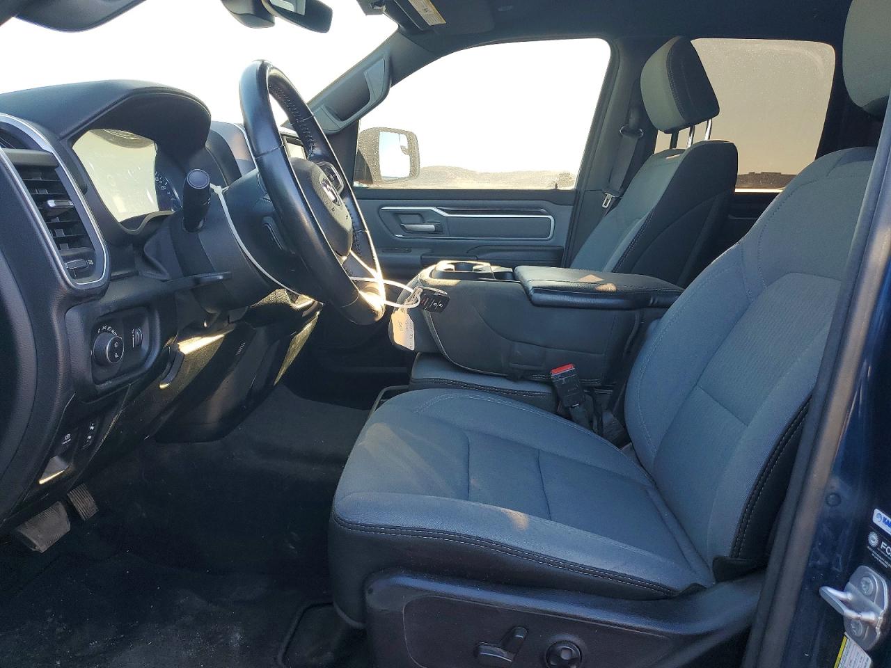 2021 RAM 1500 BIG HORN photo 7