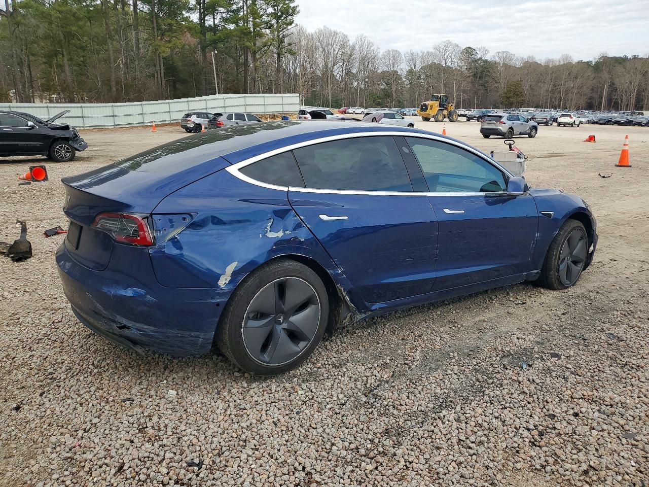 2020 TESLA MODEL 3 photo 3