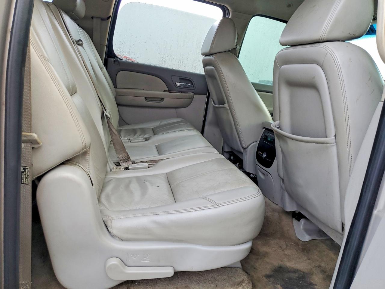 2007 CHEVROLET SUBURBAN C1500 photo 11