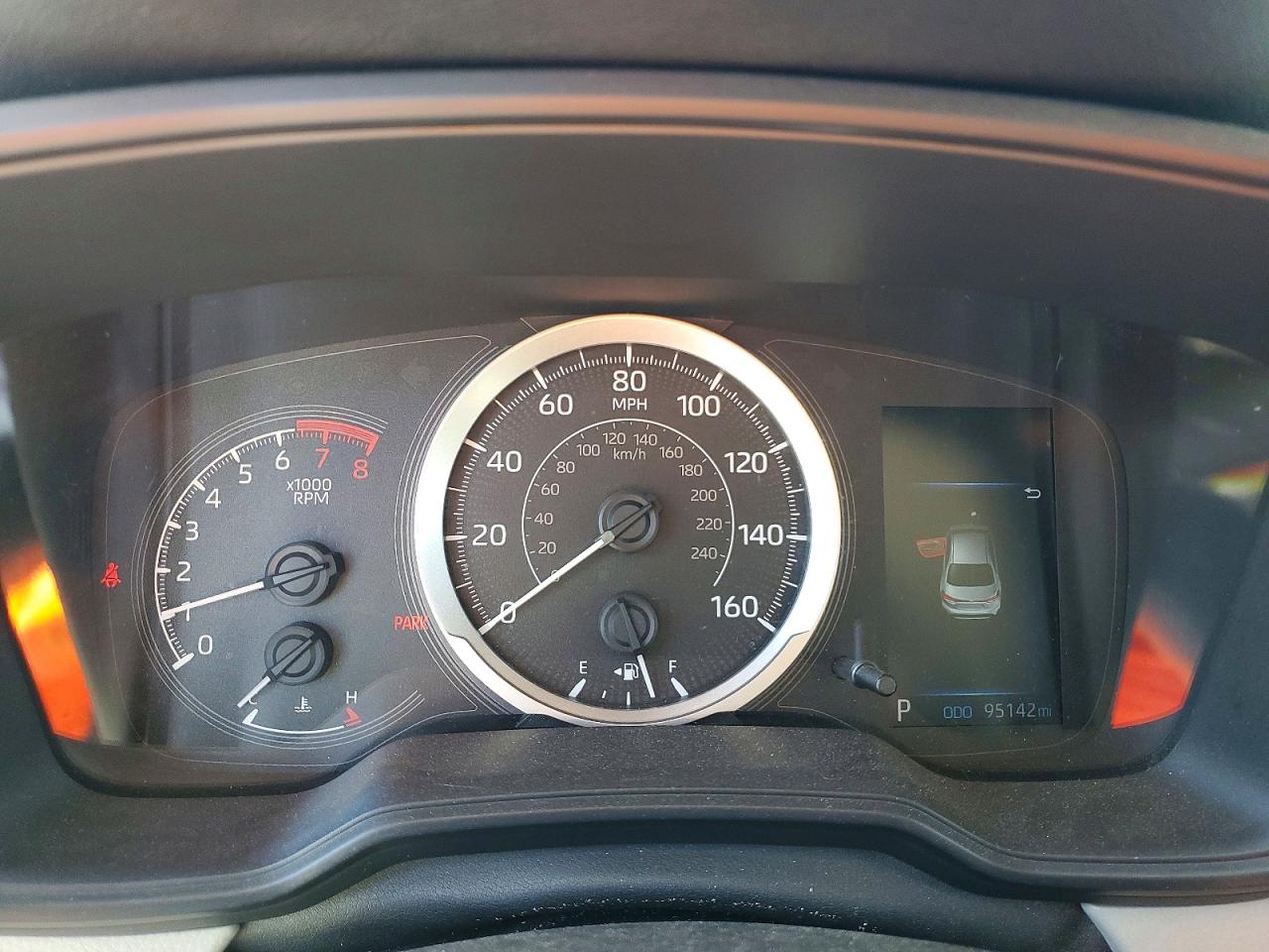 2021 TOYOTA COROLLA LE photo 9