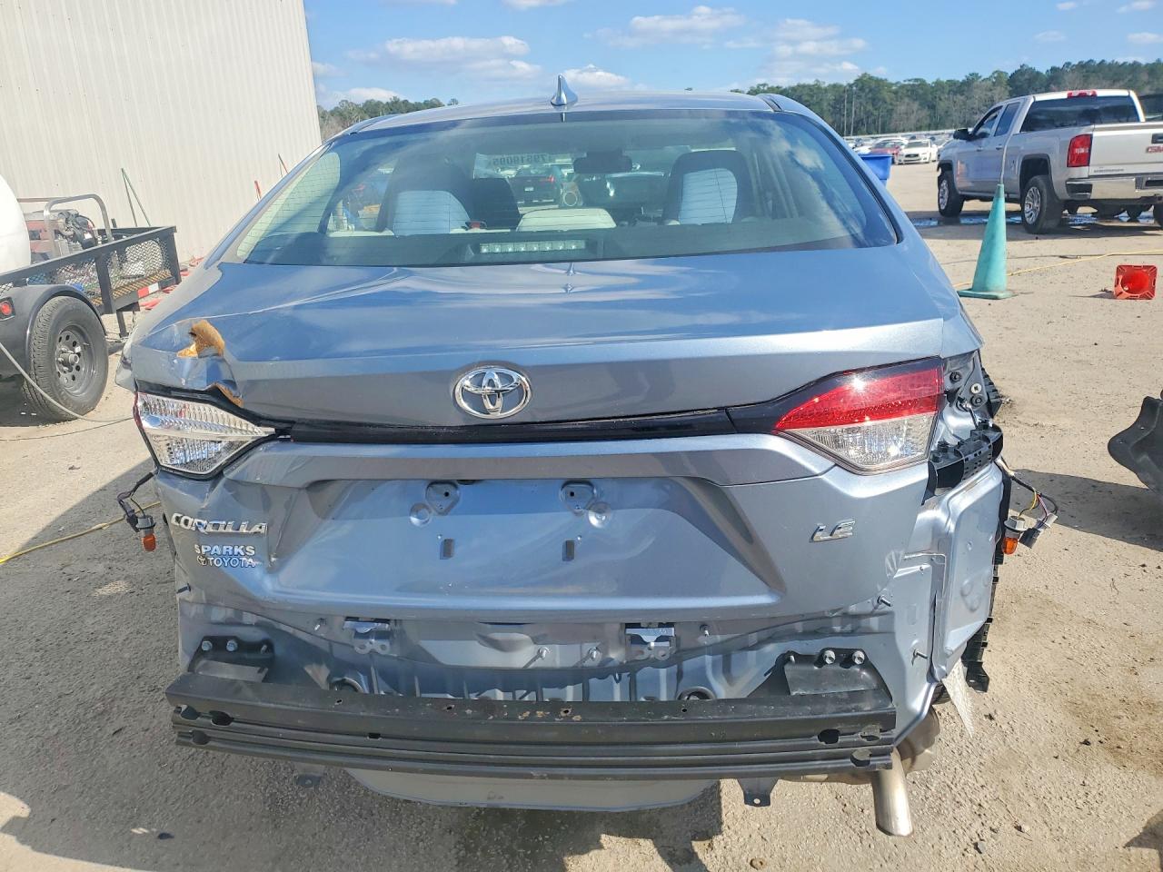 2020 TOYOTA COROLLA LE photo 11