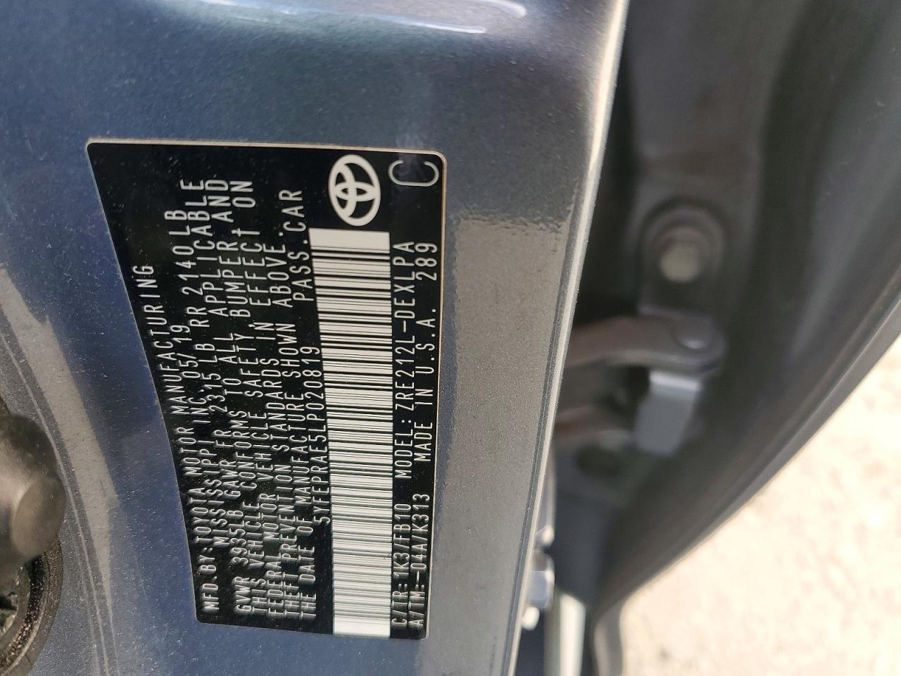 2020 TOYOTA COROLLA LE photo 25