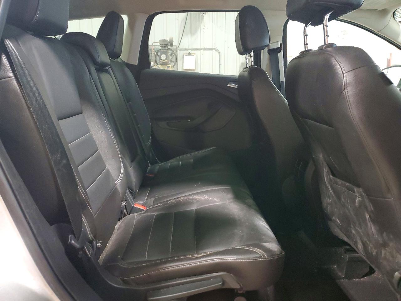 2014 FORD ESCAPE SE photo 31