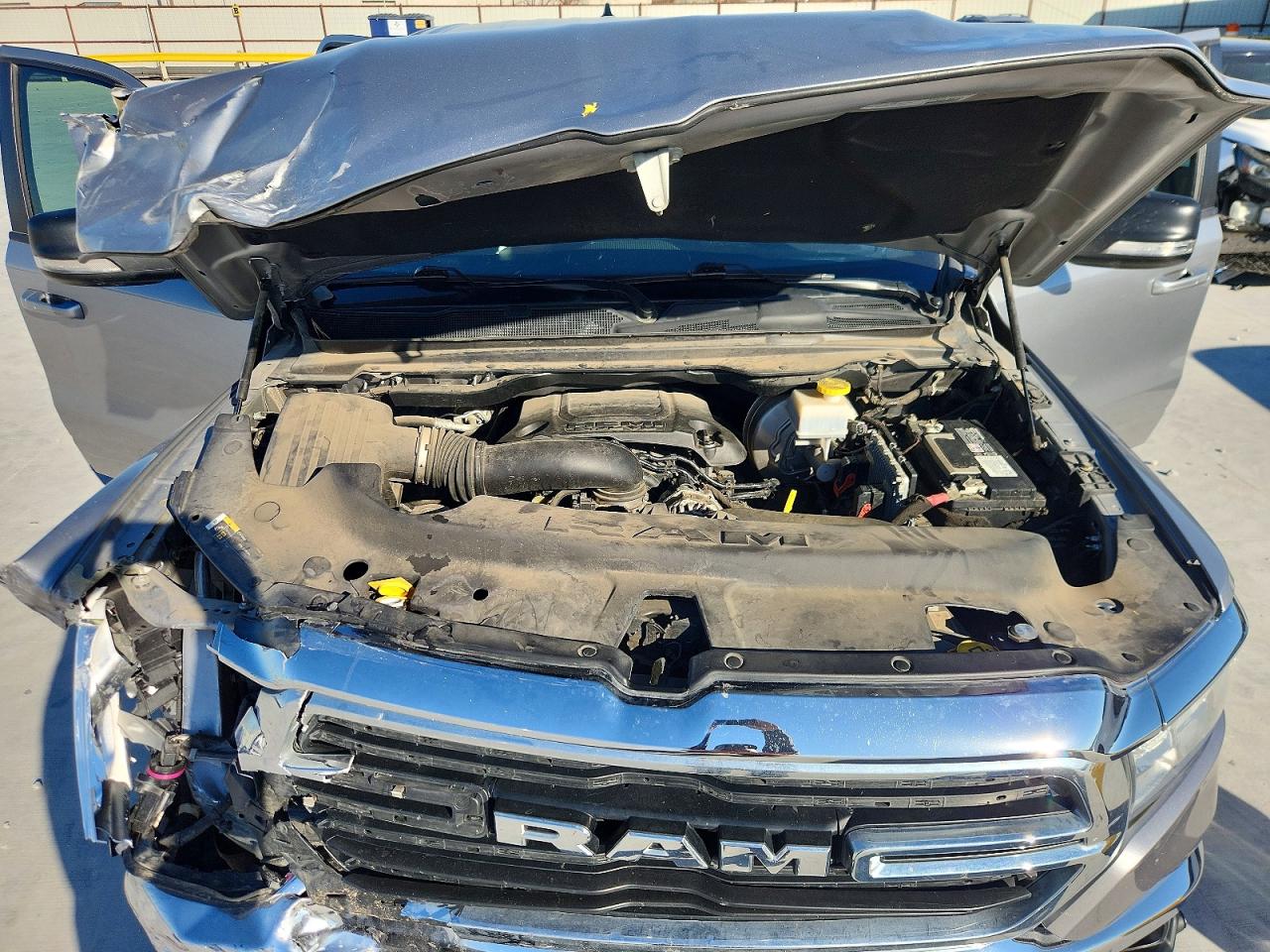 2021 RAM 1500 BIG HORN photo 21