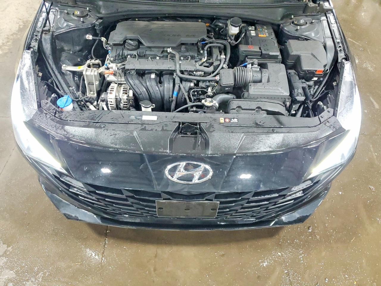 2023 HYUNDAI ELANTRA SE photo 31