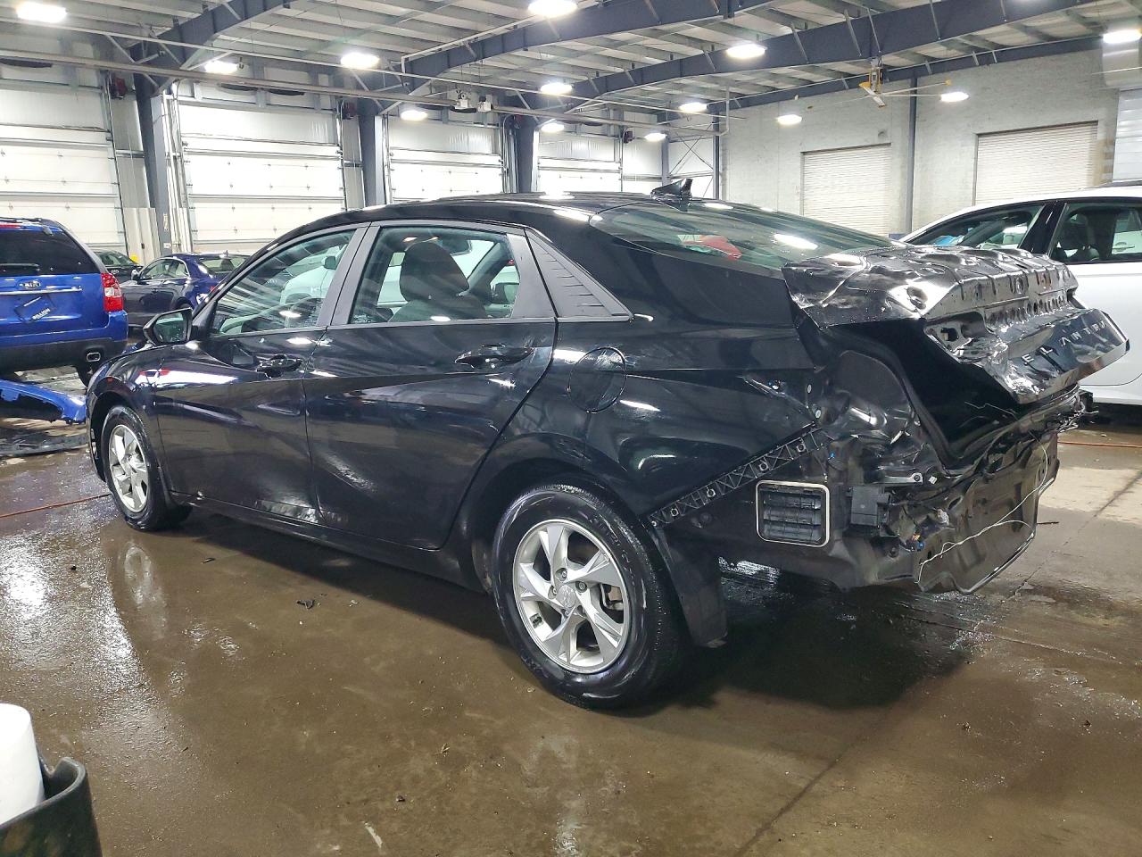 2023 HYUNDAI ELANTRA SE photo 4