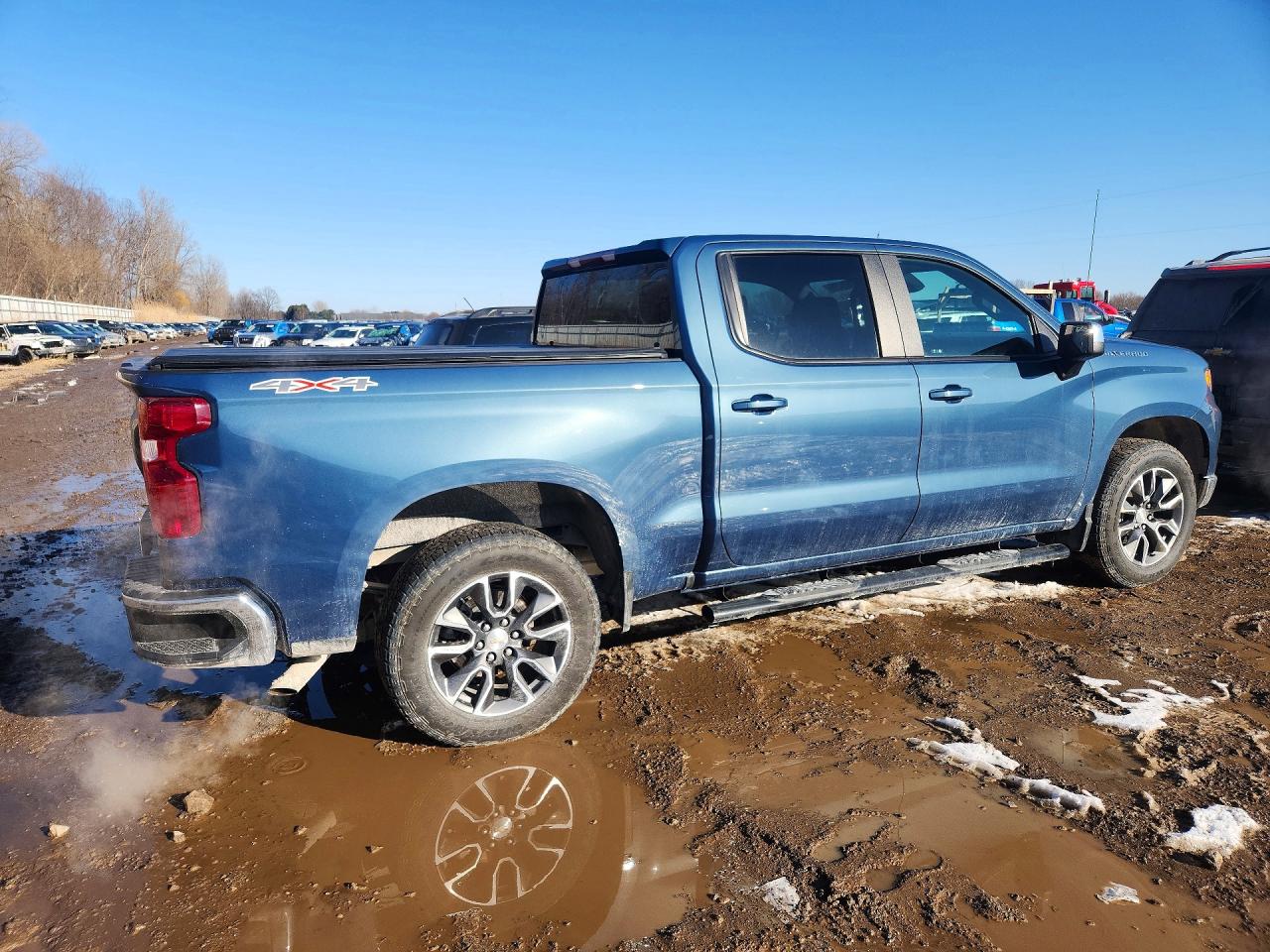 2024 CHEVROLET SILVERADO K1500 LT-L photo 7