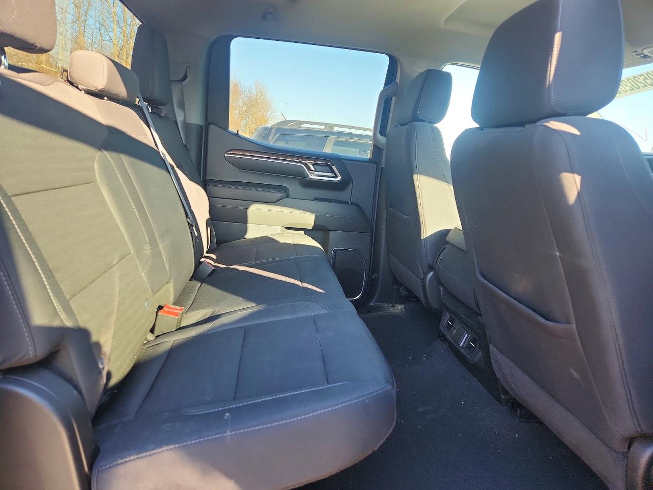 2024 CHEVROLET SILVERADO K1500 LT-L photo 28