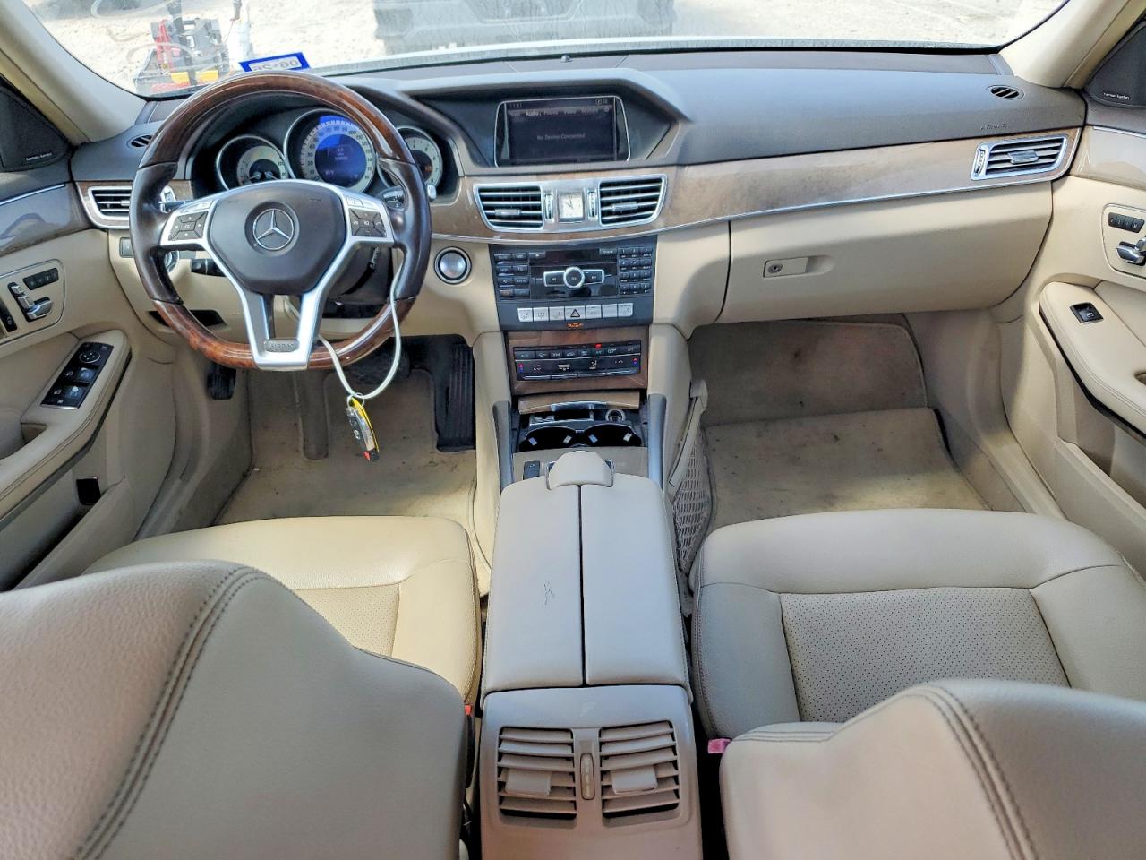 2014 MERZ E 350 photo 15