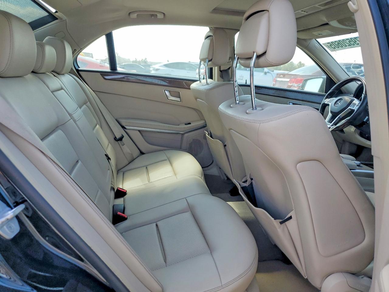 2014 MERZ E 350 photo 19