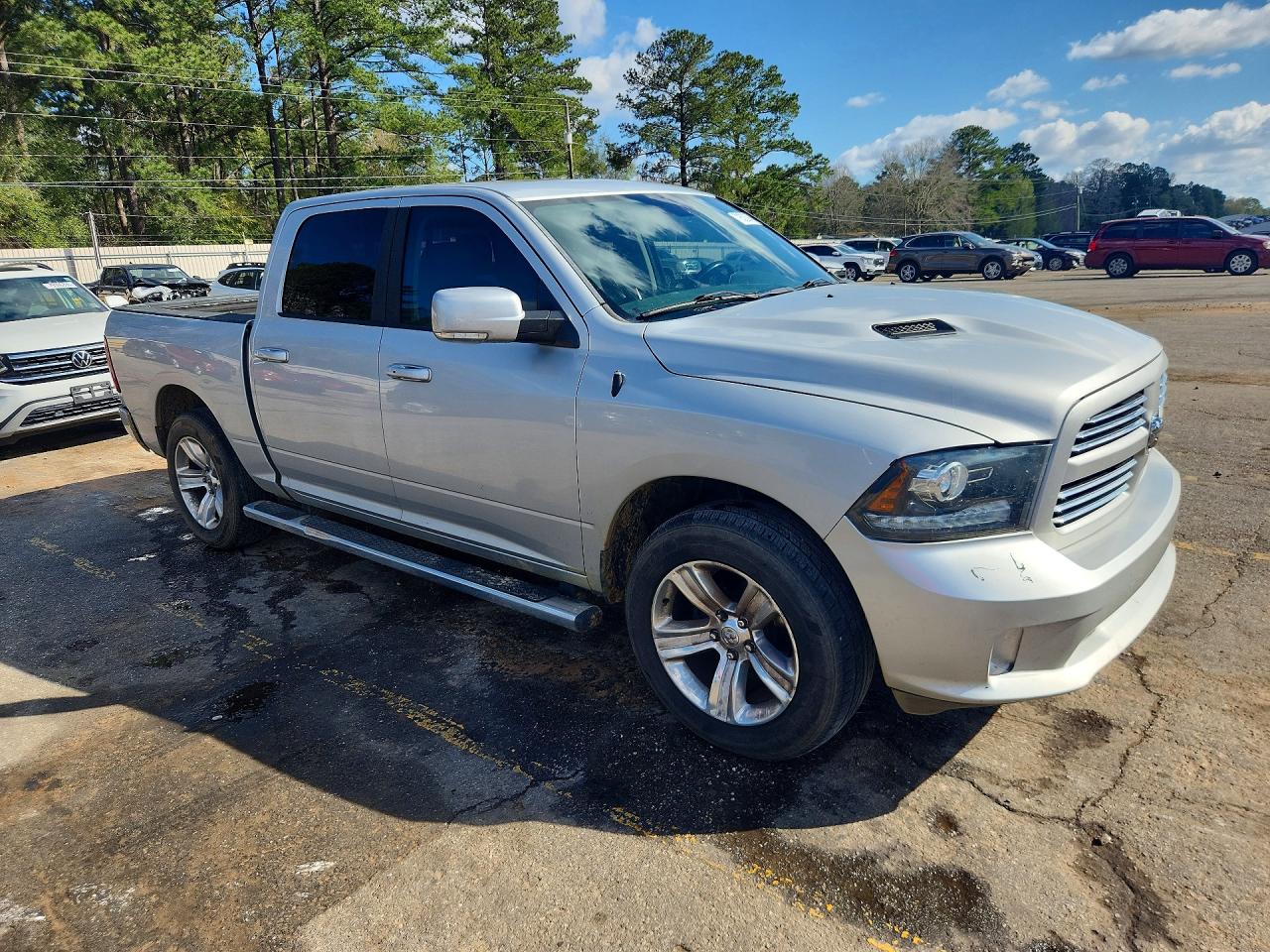 2016 RAM 1500 SPORT photo 4