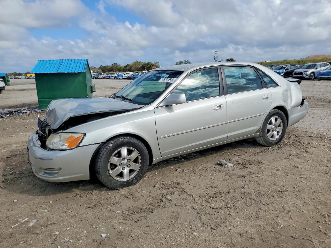 2000 TOYOTA AVALON