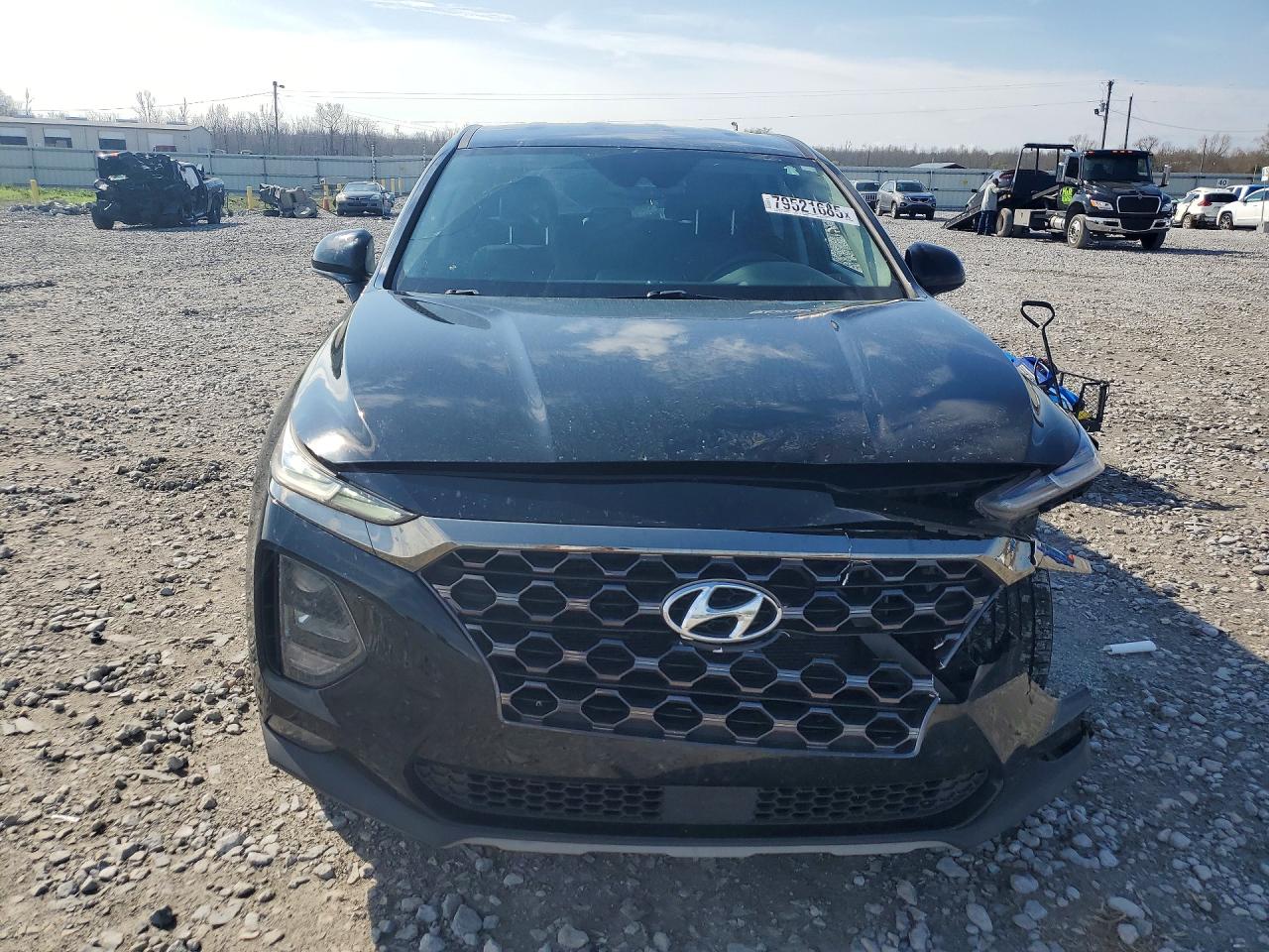 2019 HYUNDAI SANTA FE SEL 2.4L photo 9