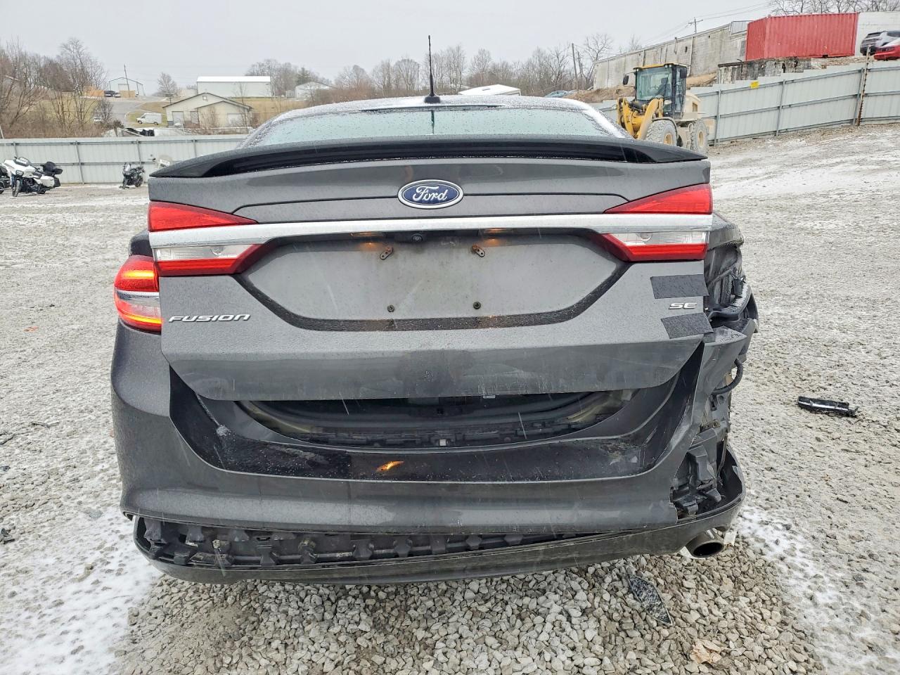 2017 FORD FUSION SE photo 6
